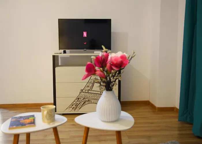 Romantic Luxury In City Center